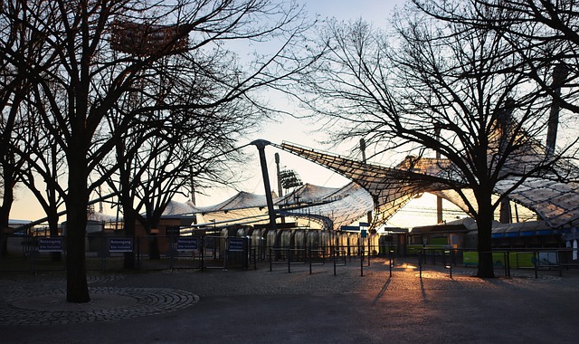 段的精彩比 段的精彩比